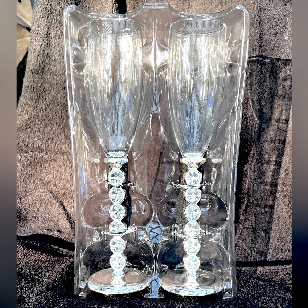 His & Hers Champagne Toasting Glasses